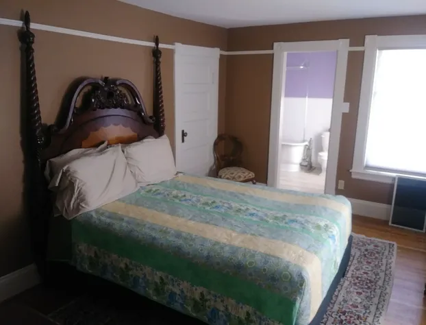 Steamers Bed & Breakfast hotel detail image 3