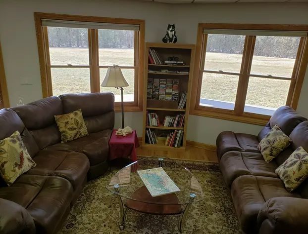 Emerald Hills B & B hotel detail image 4