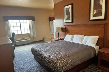HiWay Inn Express hotel detail image 1