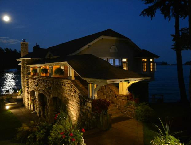 Boathouse Waterfront Lodging hotel detail image 4