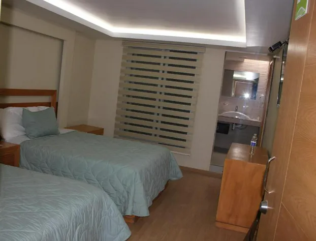 Hotel Suites Victoria hotel detail image 4