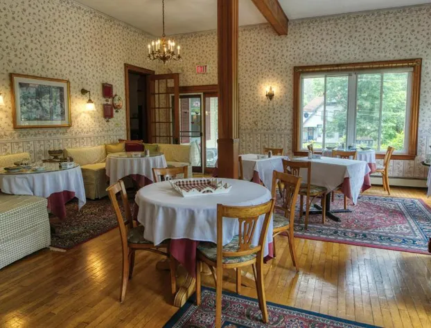 Rockwell Falls Inn and Wine Bar hotel detail image 2