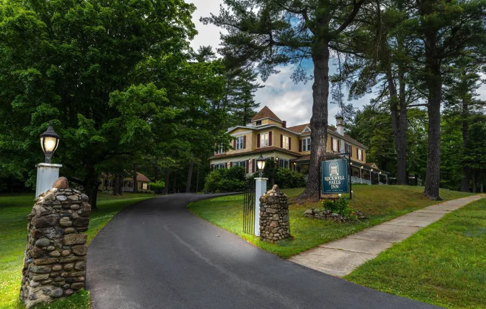 Rockwell Falls Inn and Wine Bar hotel hero