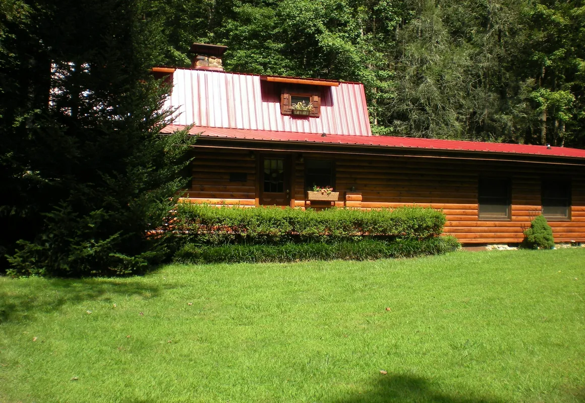 Buffalo Creek Bed & Breakfast hotel hero