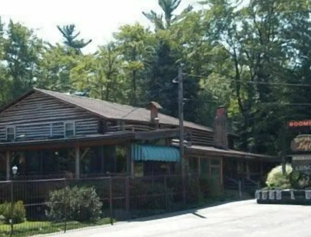 Fern Ridge Motel hotel detail image 3