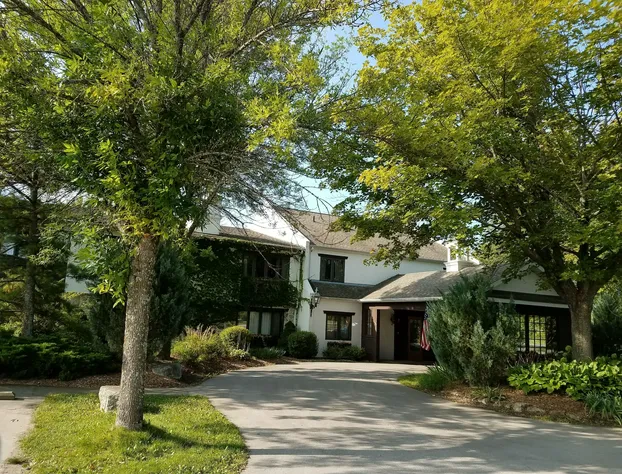 Settlement Courtyard Inn & Lavender Spa hotel detail image 1