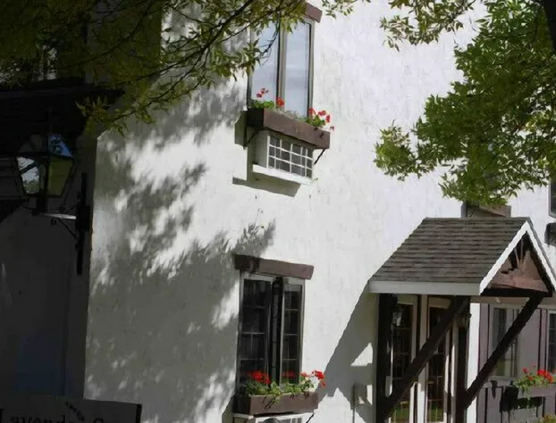 Settlement Courtyard Inn & Lavender Spa hotel detail image 2