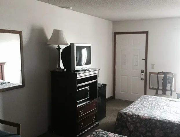 Country Inn Bolivar hotel detail image 4