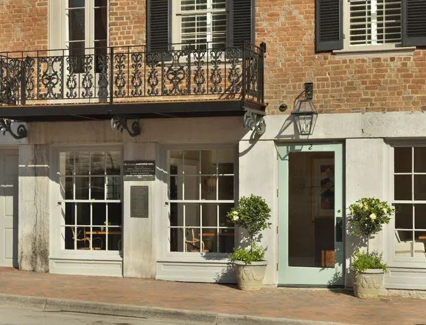 The Georges hotel detail image 1