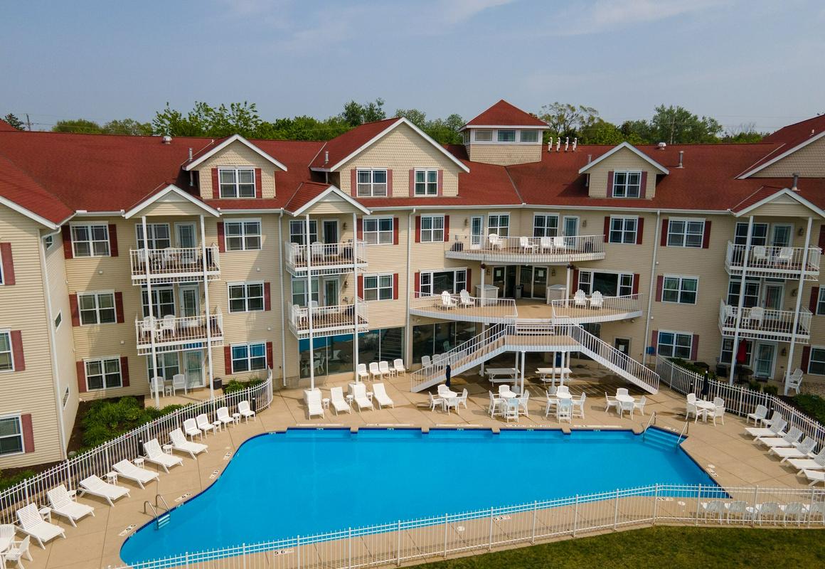 Delavan Lake Resort hotel hero
