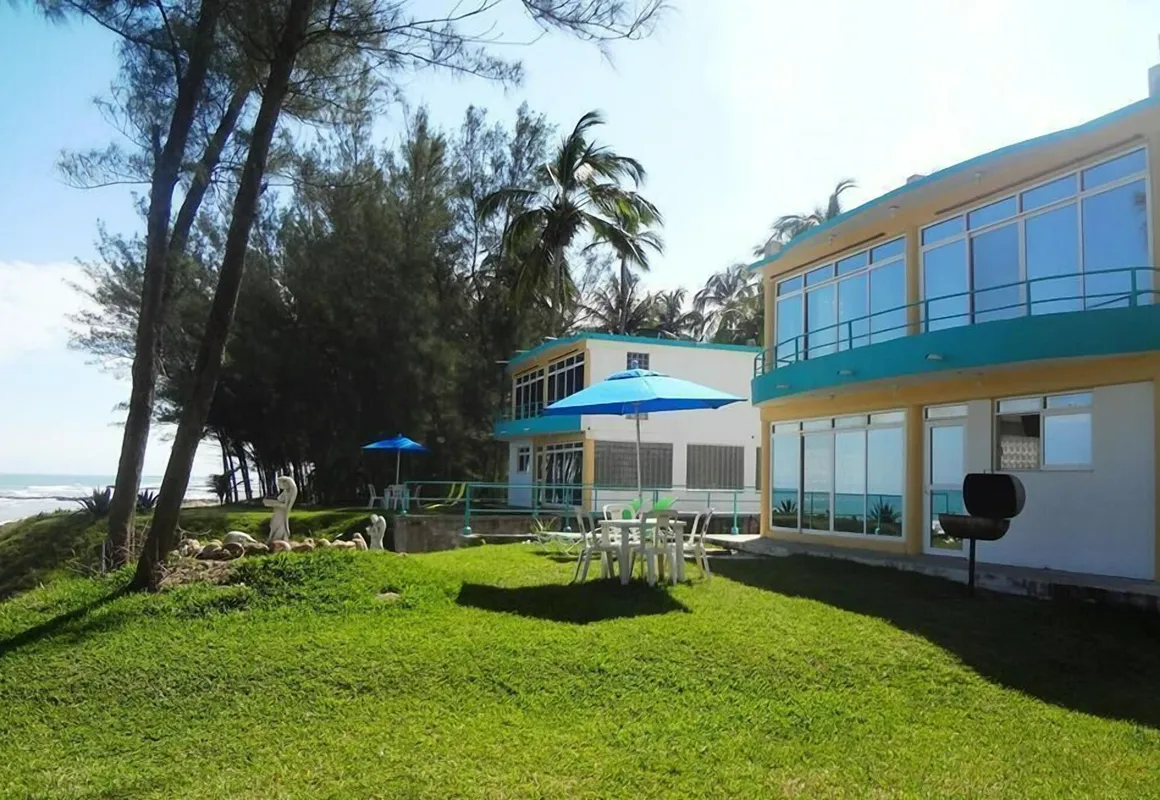 Hotel El Jardin Resort hotel hero