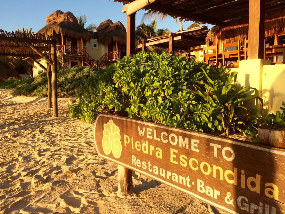 Piedra Escondida hotel hero