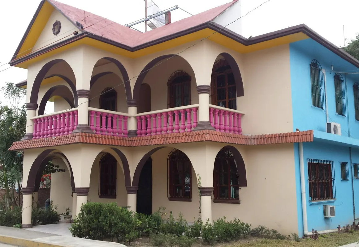 Hotel Staku hotel hero