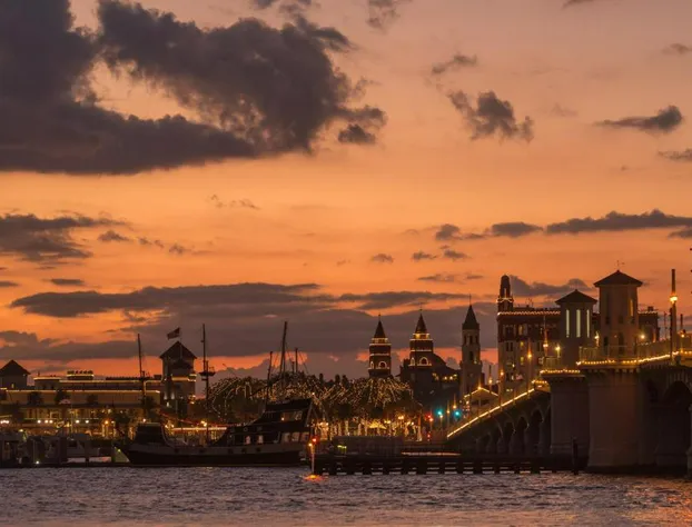 Marker 8 Hotel & Marina hotel detail image 2