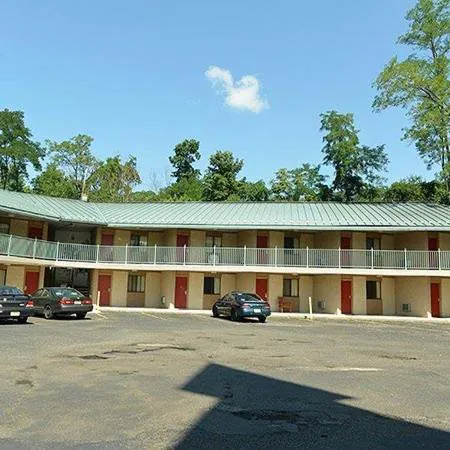 Ivory Tower Motor Inn hotel detail image 3