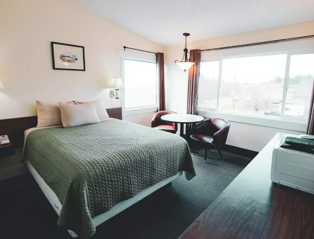 Kings Landing hotel detail image 2