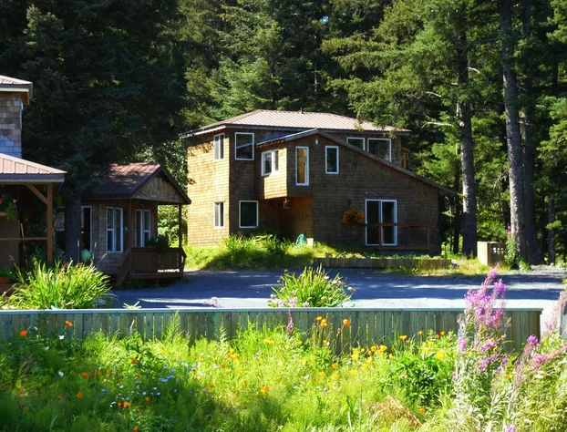 Angels Rest on Resurrection Bay LLC hotel detail image 2