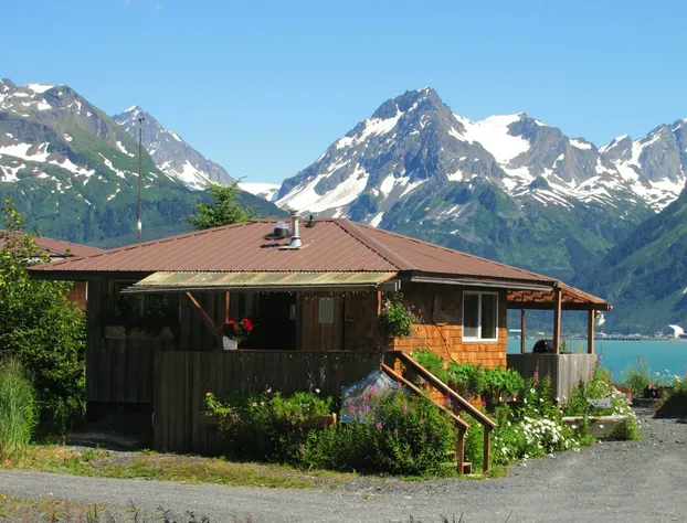 Angels Rest on Resurrection Bay LLC hotel detail image 3
