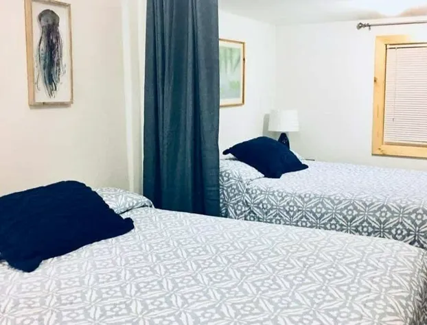 The Tides Inn hotel detail image 2