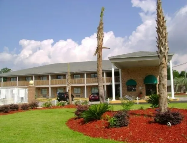 Emerald Sands Inn hotel detail image 1