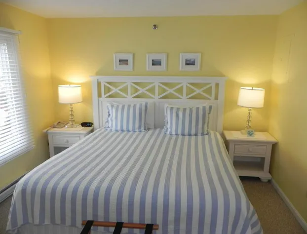 Elmwood Resort Hotel hotel detail image 1
