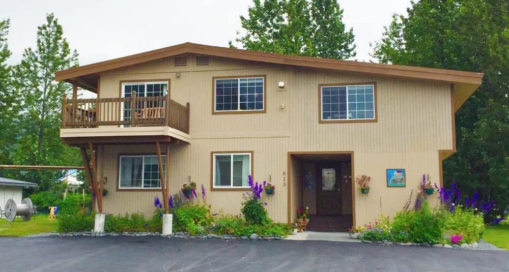 House on the Rock B & B hotel hero