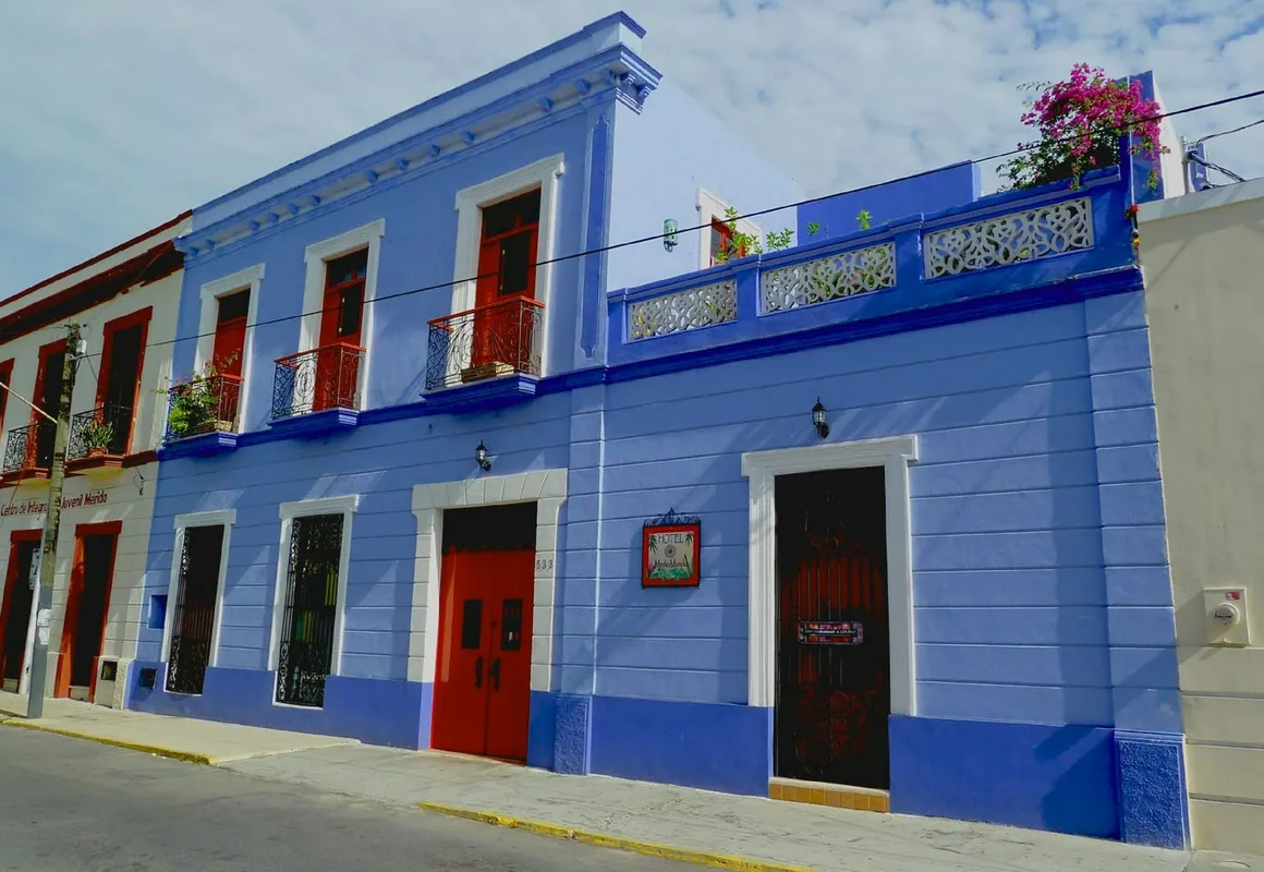 Hotel Medio Mundo hotel hero