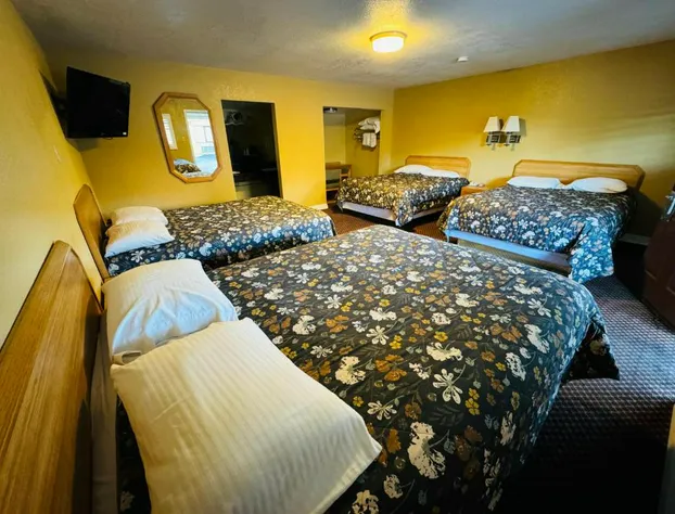 Mt Whitney Motel hotel detail image 2