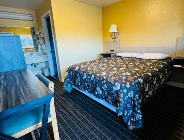 Mt Whitney Motel hotel detail image 4