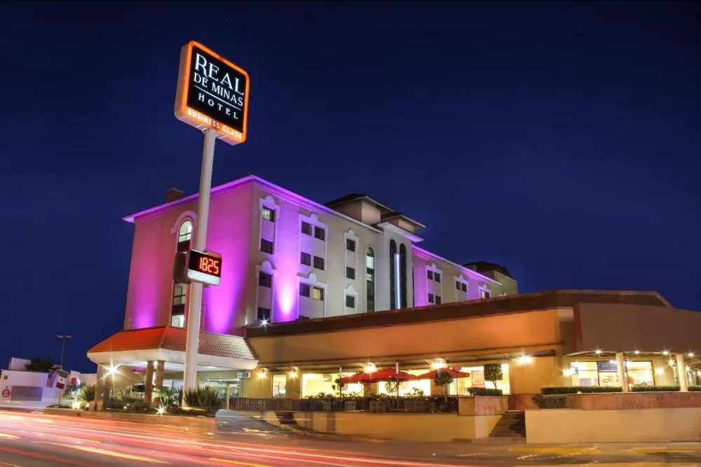 Imperio de Angeles Executive León Poliforum hotel hero