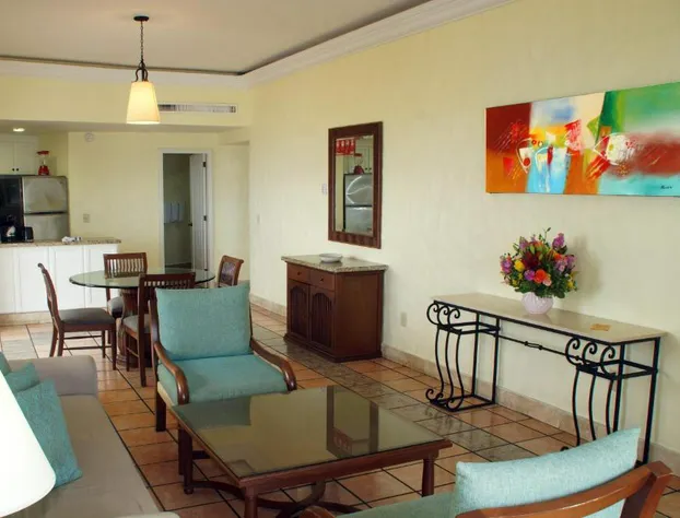 Royal Villas Resort hotel detail image 3