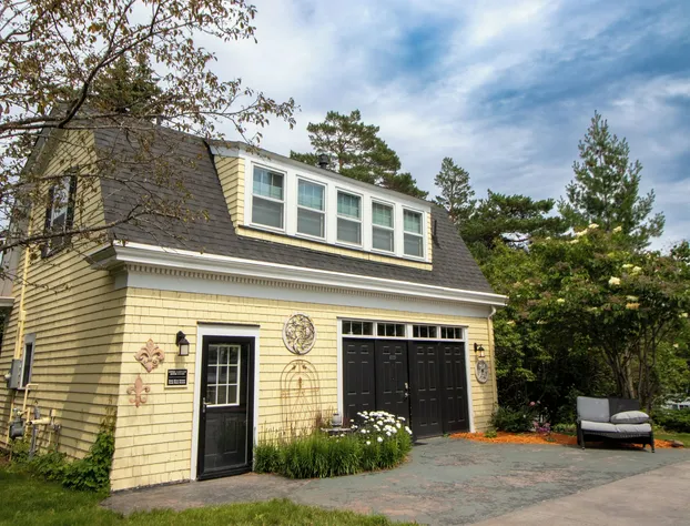 Historic Salyards Mansion by Heirloom Boutique Collection hotel detail image 1