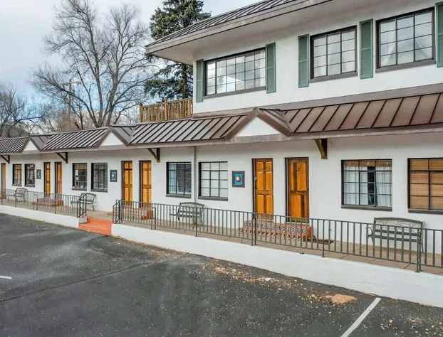 The San Ayre Court hotel detail image 2