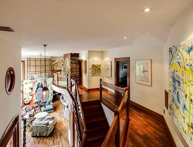 East Hampton Art House Bed & Breakfast hotel detail image 3