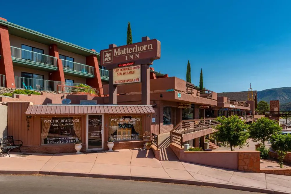 Matterhorn Inn hotel hero