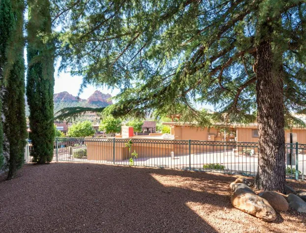 Matterhorn Inn hotel detail image 3