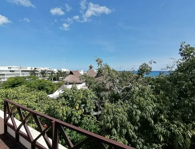 Embarcadero Maya B&B hotel detail image 1