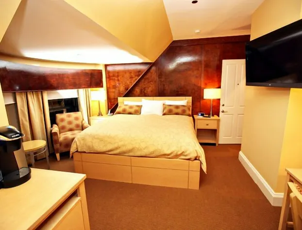 Washington Place Bistro & Inn hotel detail image 2