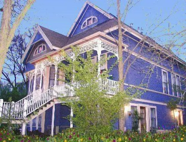 Robins Nest Bed & Breakfast hotel detail image 2