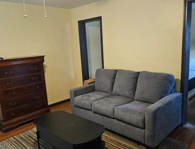 Holiday Haus Motel hotel detail image 4