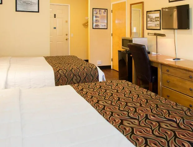 Holiday Haus Motel hotel detail image 4