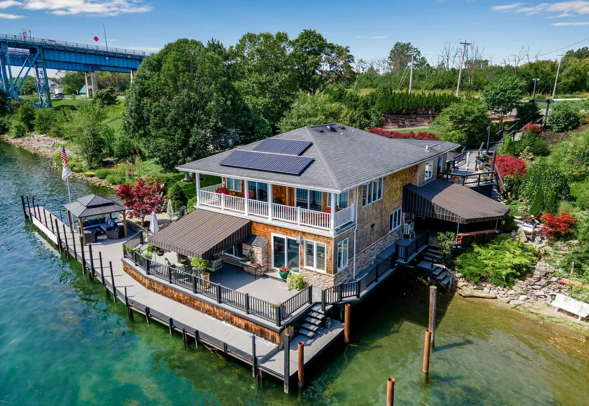 South Bridge Bed and Breakfast hotel hero