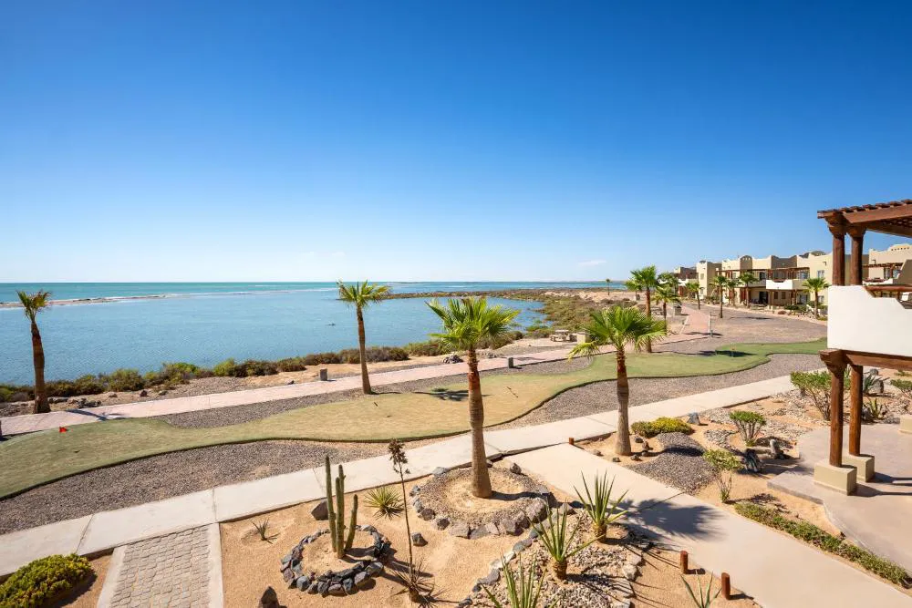 Laguna Shores Resort hotel hero