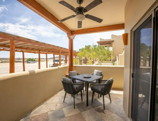 Laguna Shores Resort hotel detail image 2