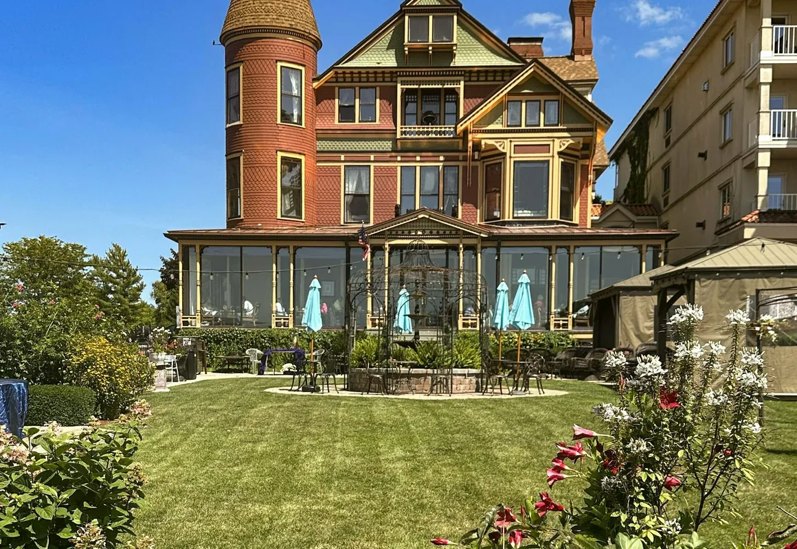 Baker House Hotel hotel hero