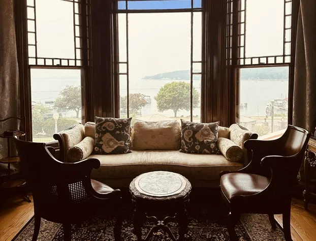 Baker House Hotel hotel detail image 2