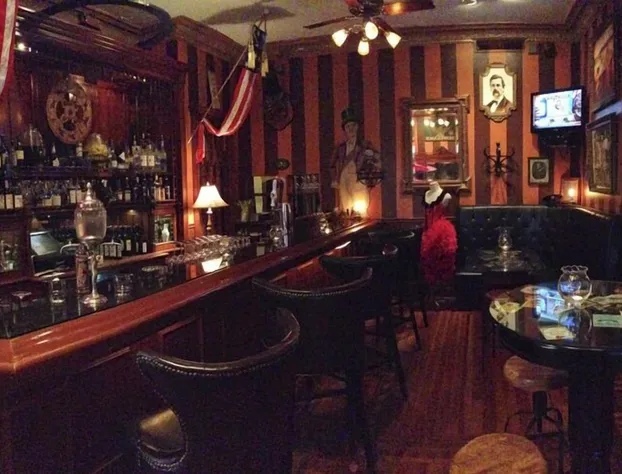 Baker House Hotel hotel detail image 4