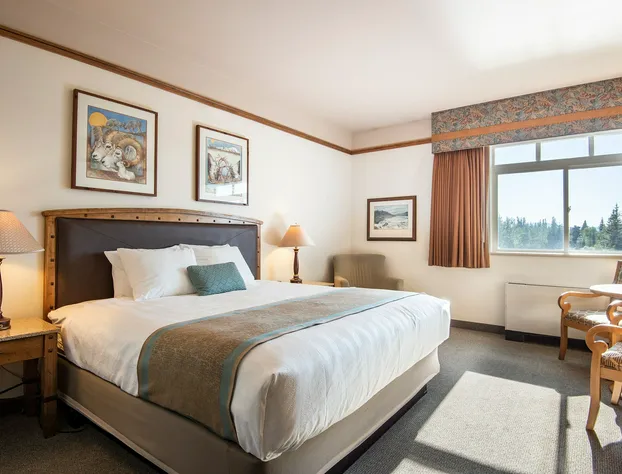 Fairbanks Princess Riverside Lodge hotel detail image 4