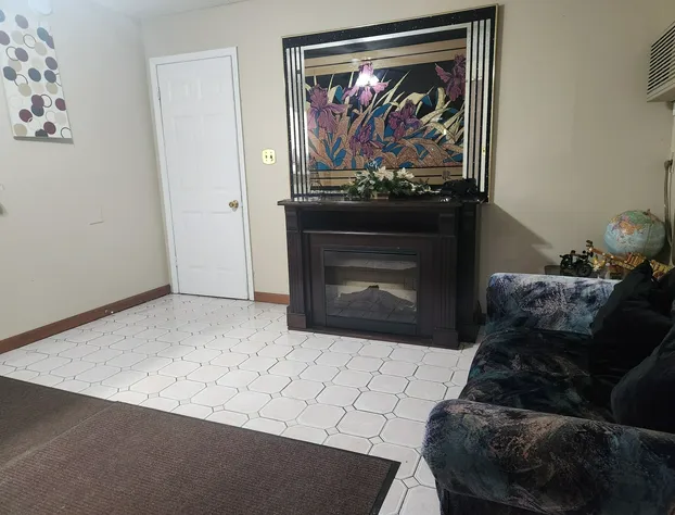 Royal Motel hotel detail image 2