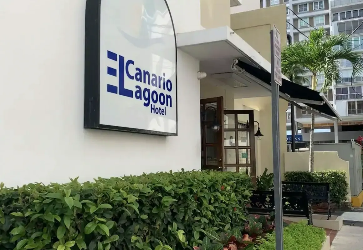 El Canario Lagoon Hotel hotel hero